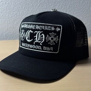 Chrome Hearts Black and White trucker Hollywood CH